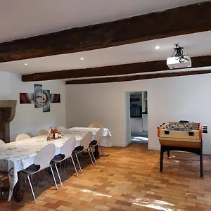 https://la-cambuse-des-gones-gite-3-chambres.hotels-rhonealpes.com